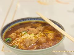 -胥佳烧鸡公牛肉面馆