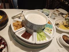 -羲和雅苑•北京烤鸭(陆家嘴中心店)