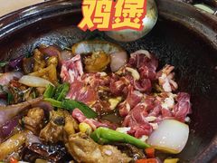 -胡须佬鸡煲四季火锅(龙珠大道店)