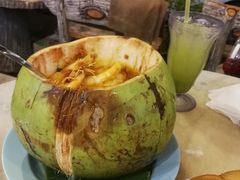 -大树下海鲜饭店