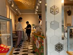 门面-研麦家面包(亚泰华府店)