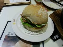 android_upload_pic-新大咀港式茶餐厅(宝山万达店)