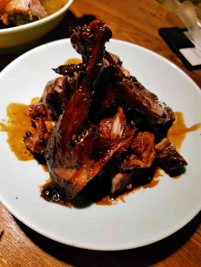 弄堂里湖滨银泰in77c区店