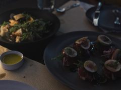溫熱海鮮沙拉配牛油果-Mercato莫卡多露台餐厅与酒吧(K11店)
