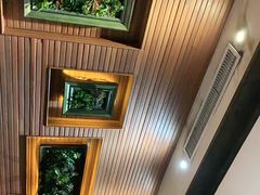 -前海沿·青岛菜(证大·大拇指广场店)