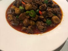 板栗烧乳鸽-琬苑鸽庄·川粤融合菜(解放碑总店)