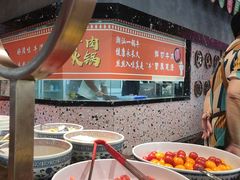 -牛满溢·自助潮汕鲜牛肉火锅(龙汇路店)