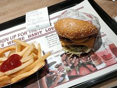 -The Habit Burger Grill 哈比特汉堡(爱琴海店)