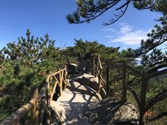 -罗田薄刀峰风景区