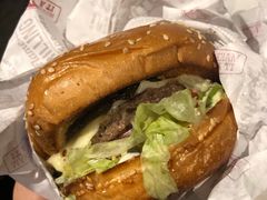 -The Habit Burger Grill 哈比特汉堡(复兴soho店)