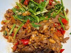 -黄泥岗·地道湖北菜(奥特莱斯店)