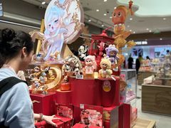 -泡泡玛特POPMART(国金街店)