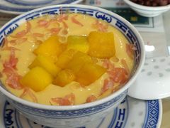 -广信牛奶甜品世家(台东店)