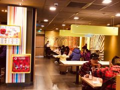 大堂-麦当劳(新华路步步高店)