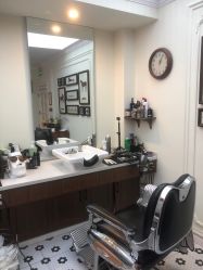 -理昂男士理发店 Barber shop