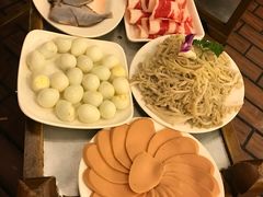 -山城年华老火锅(玉林店)