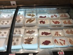 -香逸山自助火锅