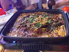 -八条友鲜货烧烤·脆皮烤鱼(石岩旗舰店)