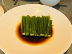 捞汁秋葵-佬太公海鸭·海鲜大排档(上海总店)