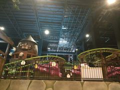 -蓝精灵乐园·世茂精灵之城主题乐园