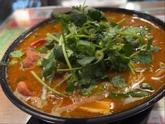 -肥汁米蘭香港米线(定西路店)