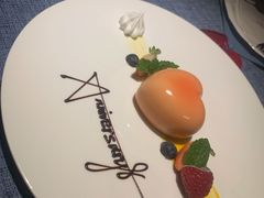 -弦月窗LUNETTE BY AMANDA(复兴路店)