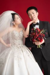 -雪中彩影婚纱摄影·微光艺术中心