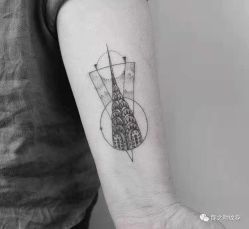 点击看大图 -龙之吻专业刺青·手工耳洞·纹身去色