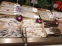 -享遇.锅姥姥牛排海鲜自助(小寨店)