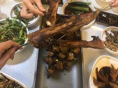 -浮何烤铺(桐梓林店)
