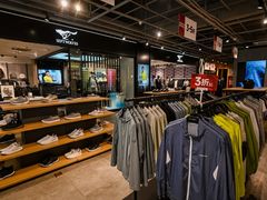 -百联奥特莱斯广场(武汉盘龙店)