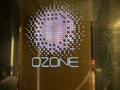 -OZONE 顶楼酒吧(香港丽思卡尔顿酒店)
