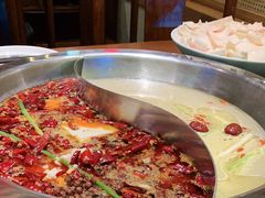 -沸炉重庆老火锅(军事博物馆店)