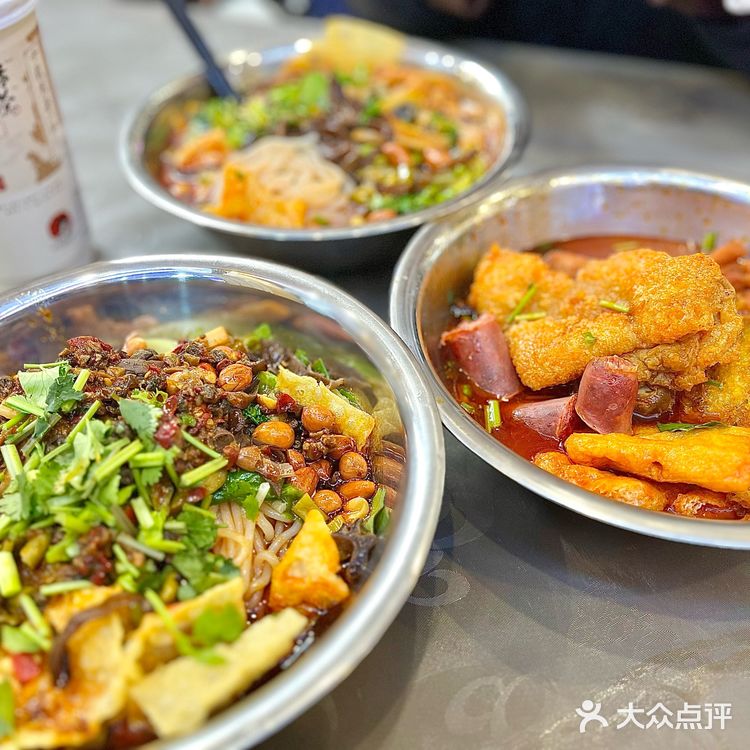 在重庆超爱螺蛳粉的你[调皮]可以安心冲咯🥢