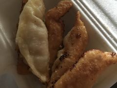 -小董骨汤馄饨店(通扬路店)
