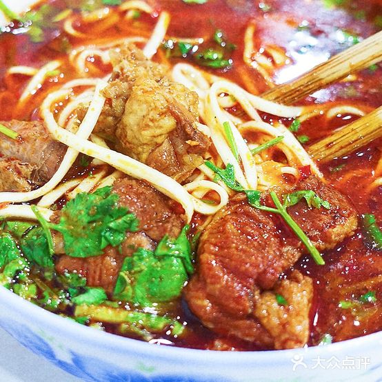 李氏壩壩牛肉面(南广路店)