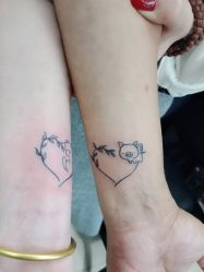 -冰岛刺青·手工耳饰品售卖·专业纹身