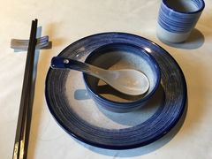 -八府香鸭·啫啫煲(华山路店)