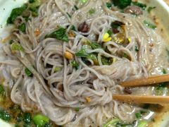 -啊墨江牛烂烀米线