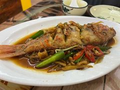 生煎红烧黄鱼-聪辉同安老美食饭店(大元路店)