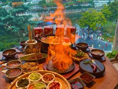 -包整·丝娃娃(一览甲秀楼风景店)