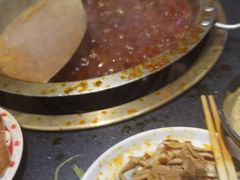 -沸炉重庆老火锅(军事博物馆店)