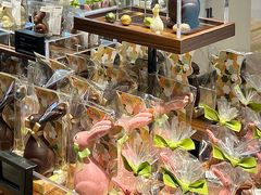 -Laderach 莱德拉(上海环贸iapm店)