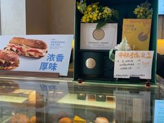 -星巴克(武汉奥山世纪城店)