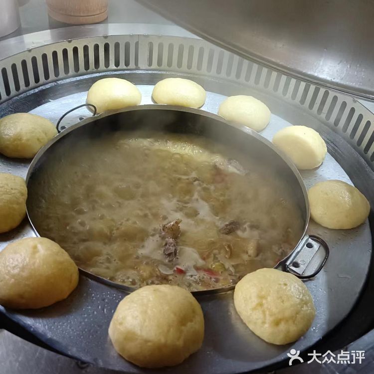 土火锅与东北玉米膜膜的完美搭配