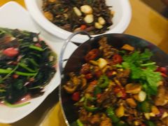 -邻家小馆(银都店)