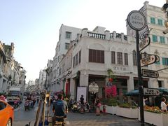 -海口骑楼小吃街