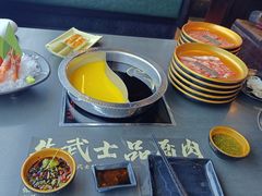-牛武士寿喜烧·和牛火锅自助(全球首店)