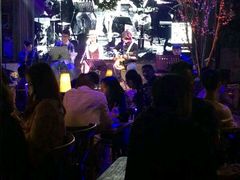 -胡桃里音乐酒馆(白云五号T5 MALL店)