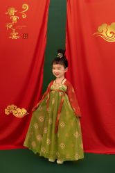 点击看大图 -芳妮豆丁家庭影像馆(宝安店)